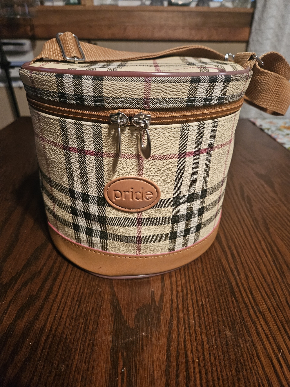 Pride Plaid Insulated Carry Case in Beige and Tan